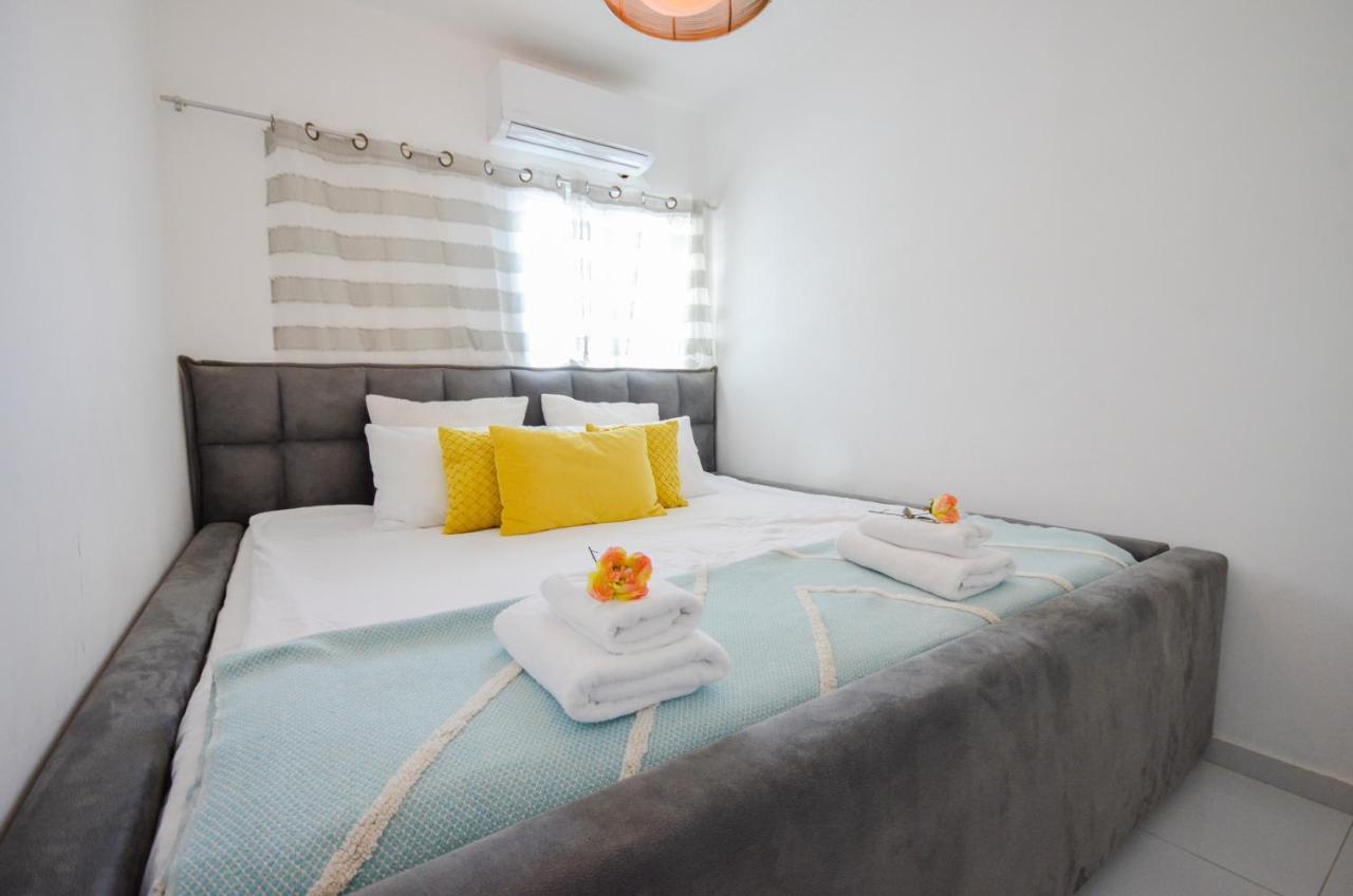 Yalarent Sunny 3Br Apt Eilat Exterior photo