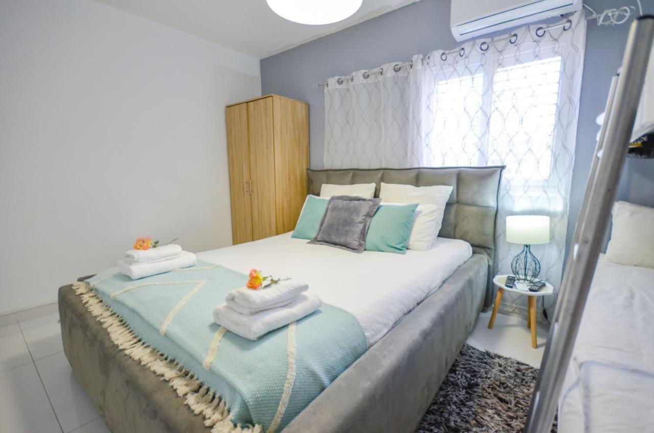 Yalarent Sunny 3Br Apt Eilat Exterior photo